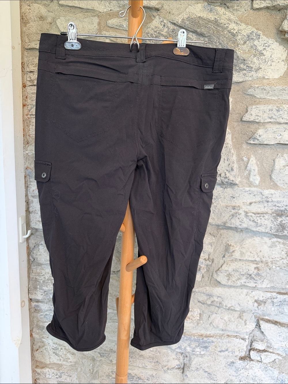 Eddie Bauer Black Capri Cargo Pants - Picture 2 of 9